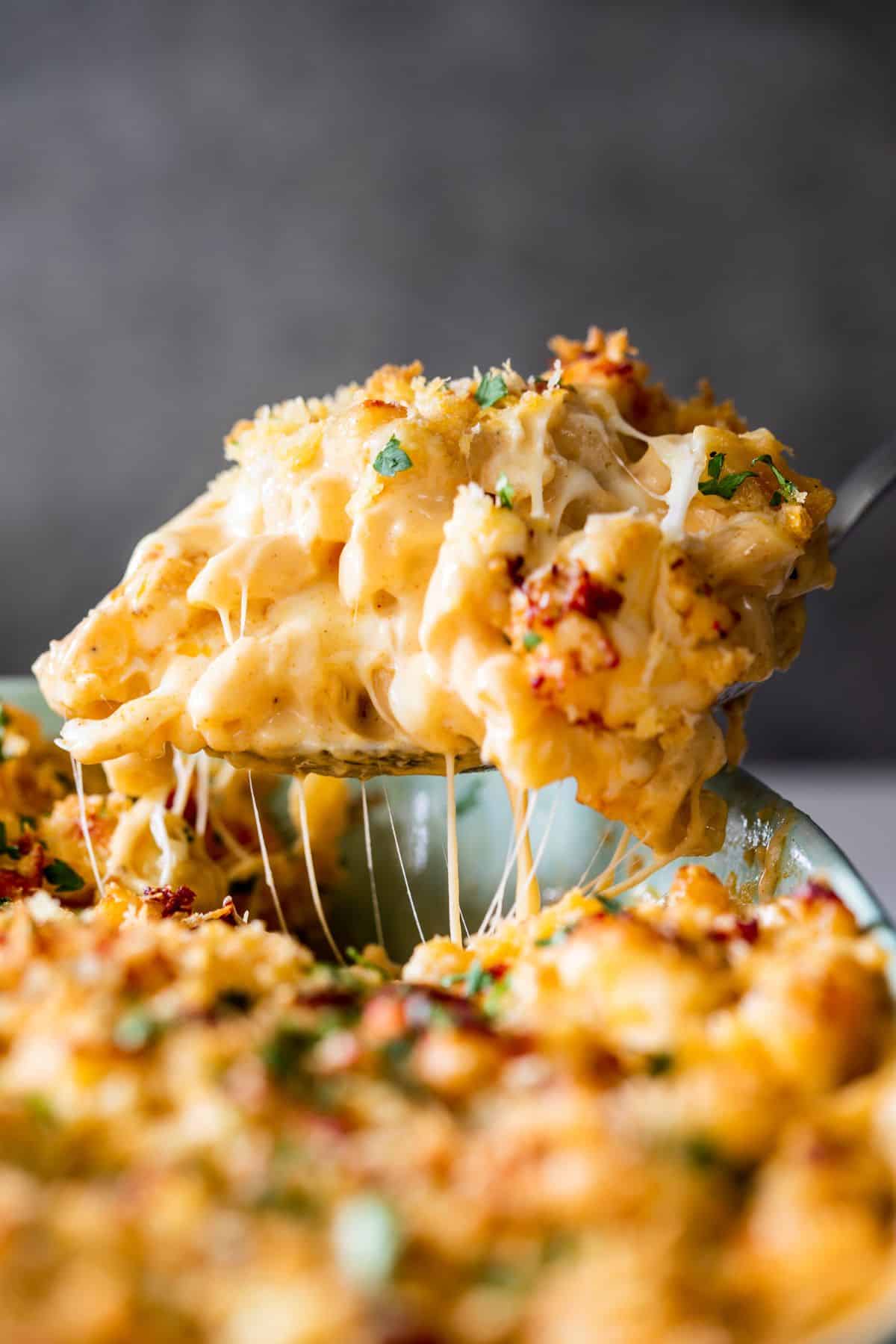 Make-Ahead Lobster Mac and Cheese: Feast-Ready & Freezer-Friendly